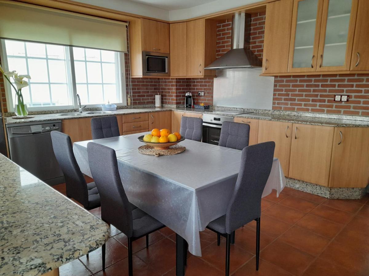 Amplio Y Centrico Piso En O Grove Apartment ภายนอก รูปภาพ