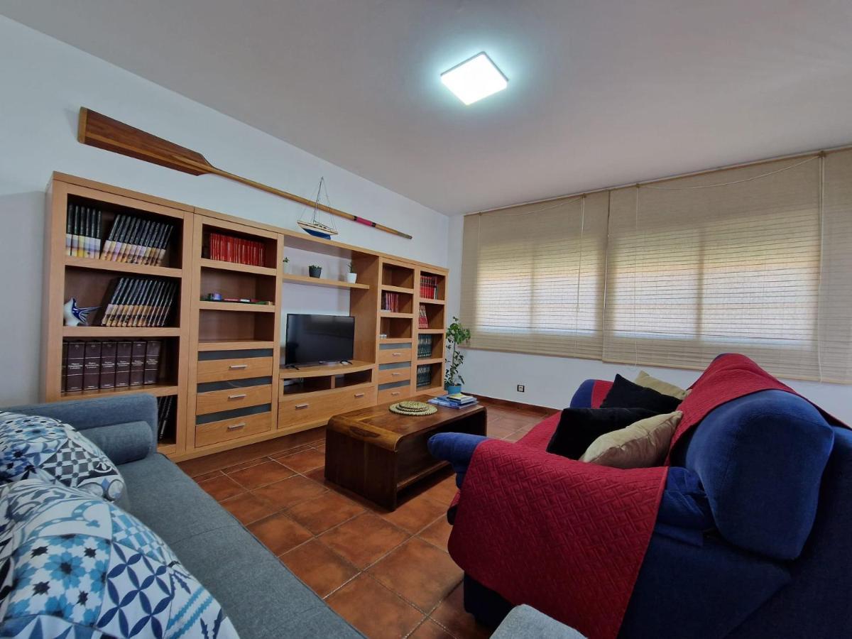 Amplio Y Centrico Piso En O Grove Apartment ภายนอก รูปภาพ
